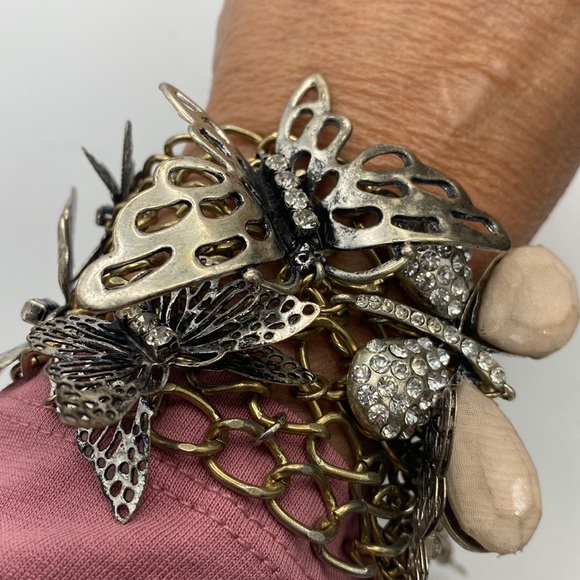 EFM Butterfly Dimensional Rhinestone Bracelet - Picture 4 of 6